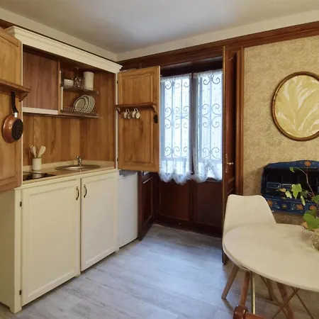 Maria Luisa Apartment