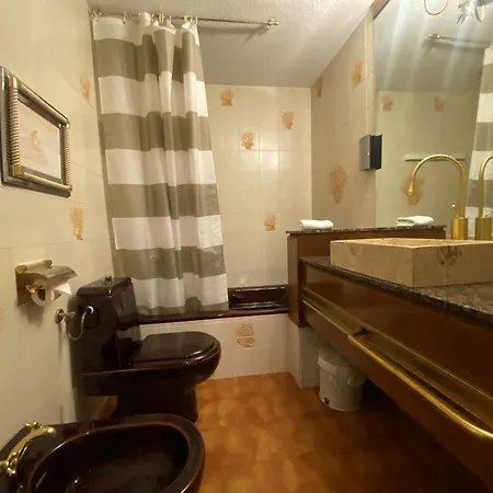 Maria Luisa Apartmán Burgo