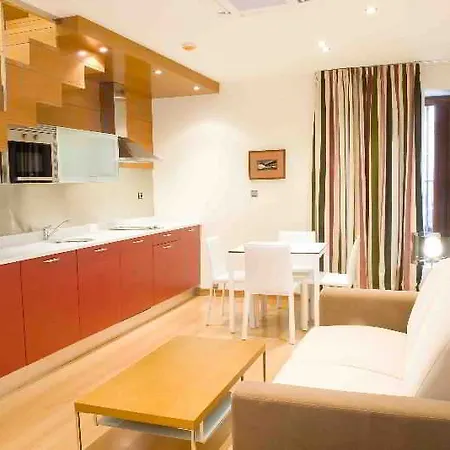 아파트 Maria Luisa *